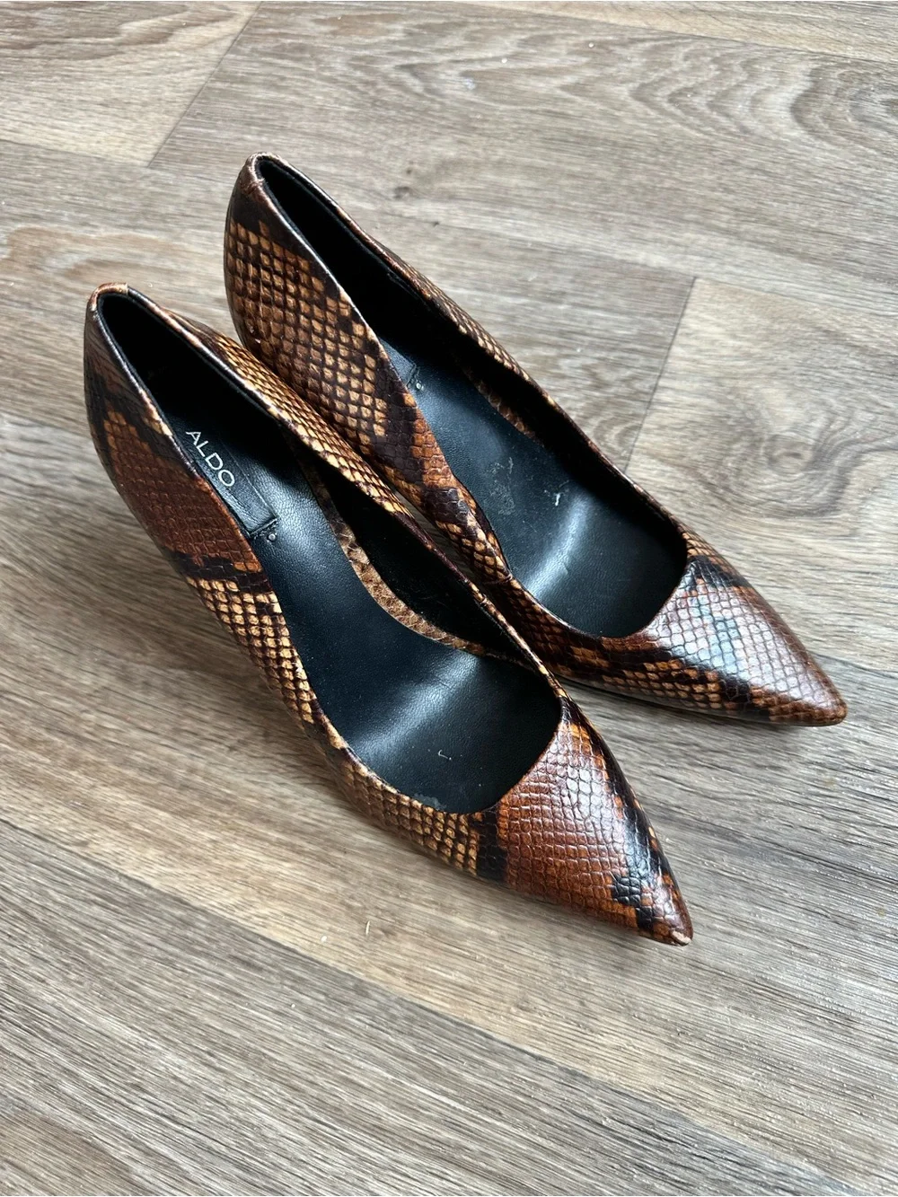 Aldo Snakeskin Print Pointed Toe Stiletto‎ Heels Women’s Size 7.5 Brown Pumps